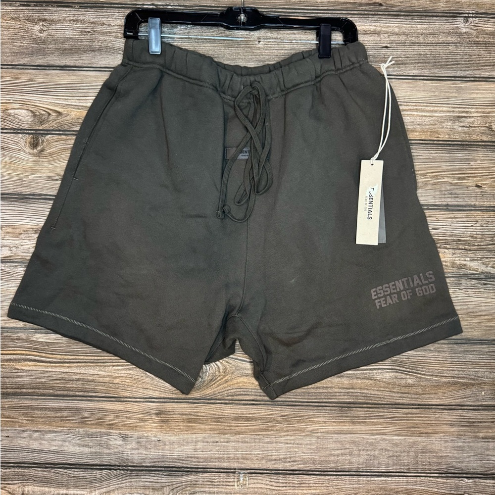 ESSENTIALS FEAR OF GOD